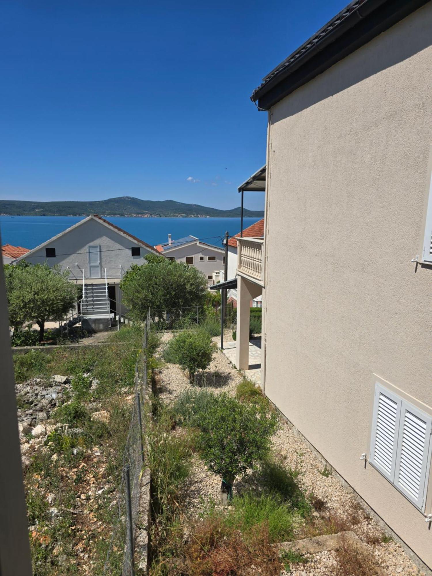 Apartma Na Moru With Pool And Sea View